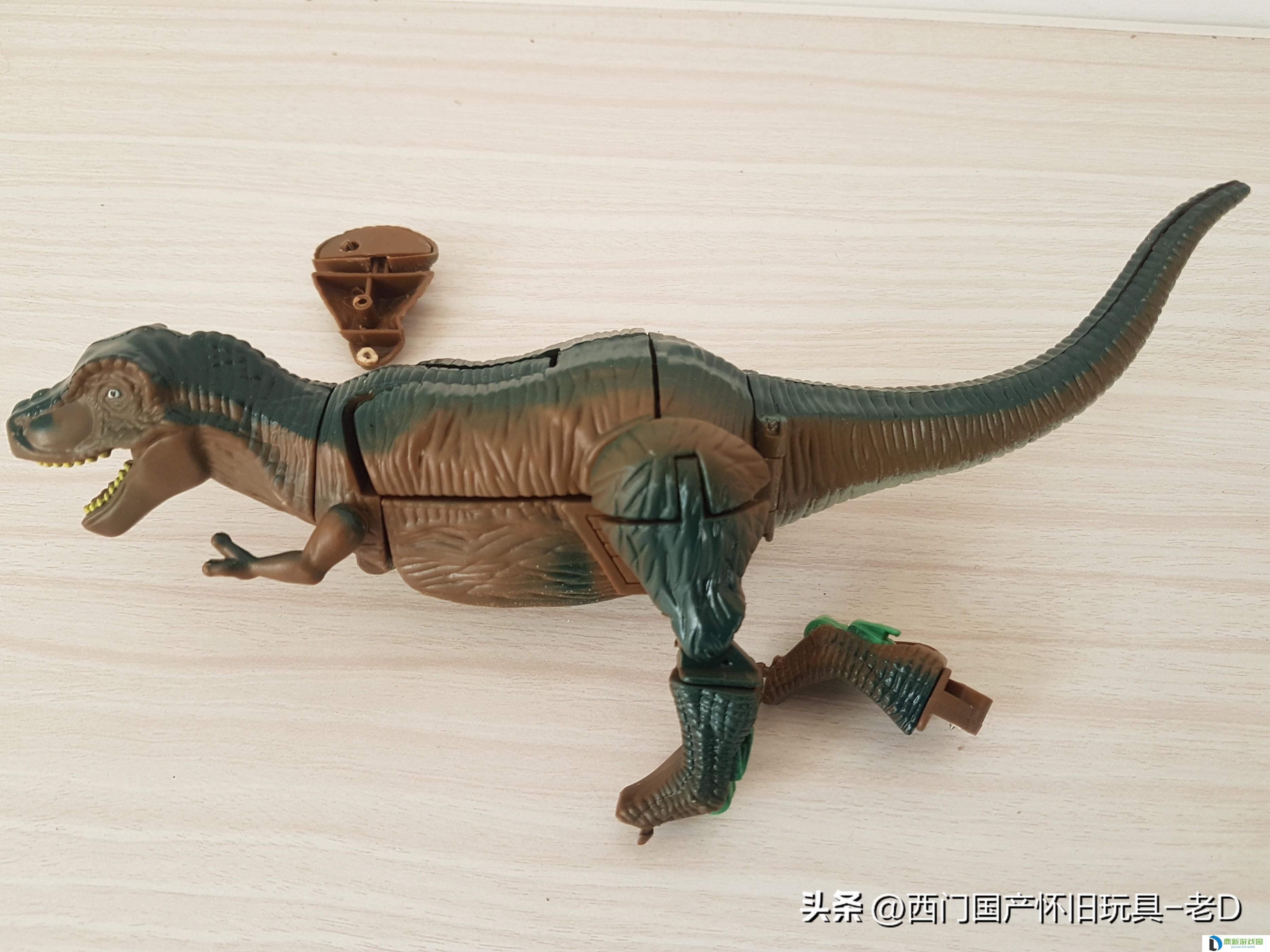 恐龙特攻队是哪里国的（恐龙特攻队玩具从哪里买）