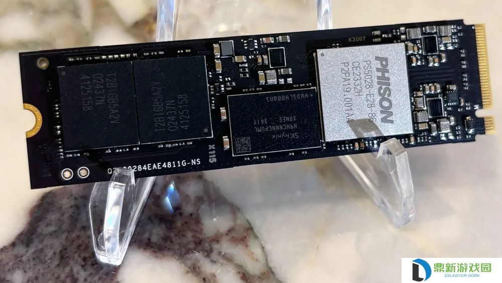 群联 E28 SSD 主控实测数据：顺序读写 14500 MB/s，随机读写霸榜